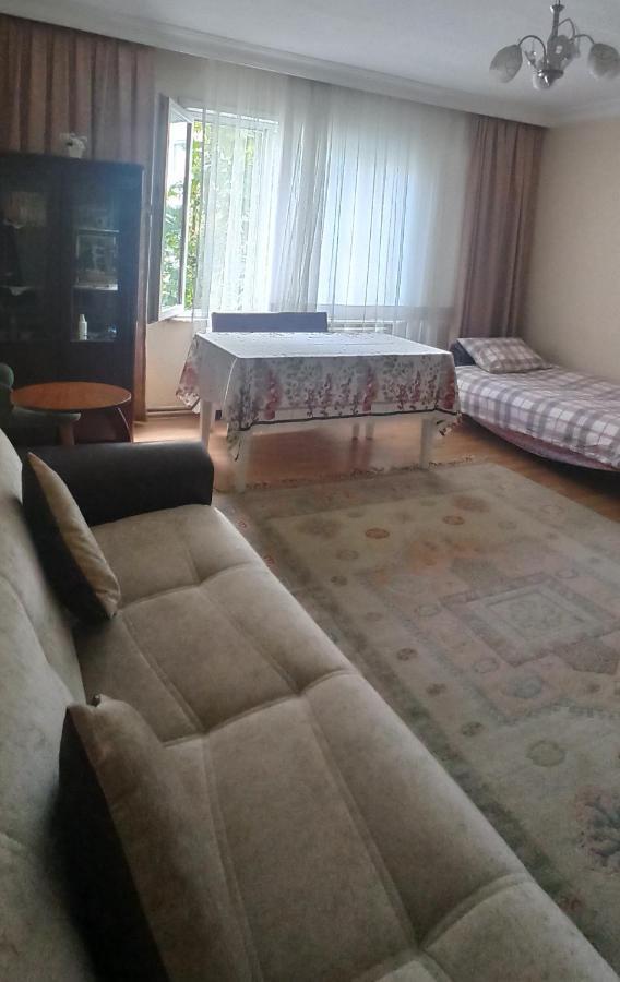 Private Room Close To Merter And Gungoren Textile Center Stambuł Zewnętrze zdjęcie
